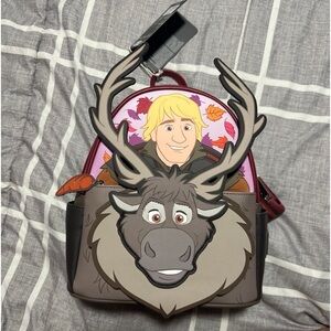 Disney frozen lounge fly